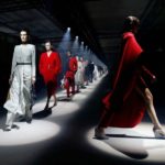 新包 | Givenchy 2020秋冬秀場新包預覽：絲巾包，折疊手拿包